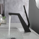 Brushed Gold or matte black or brushed nickel Bathroom Sink Faucet single handle with pop up overflow brass drain